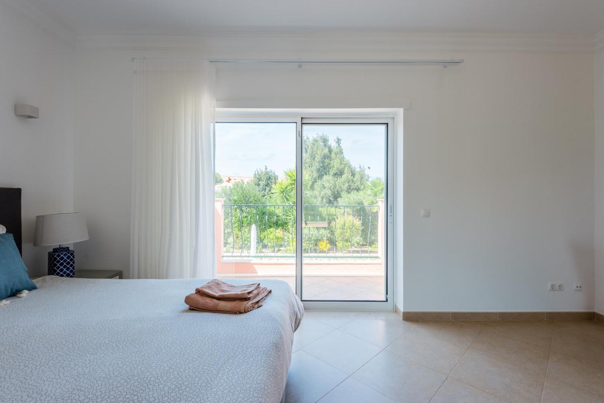Pousada Casa Rosa At Boavista Lagos